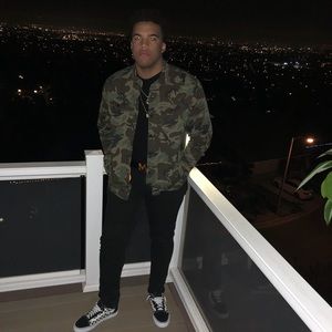 Meet your Posher, Cam